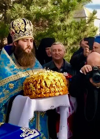 каравай для храма